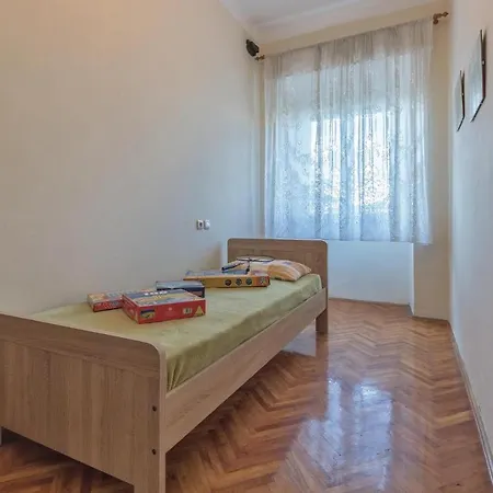 Gorgeous Home In Pula With Wifi * Pula